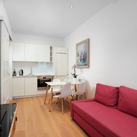 35Qm Deluxe Apartment Suites Im Stil Design Hotel Vosteen Naehe Der Kaiserburg ニュルンベルク エクステリア 写真