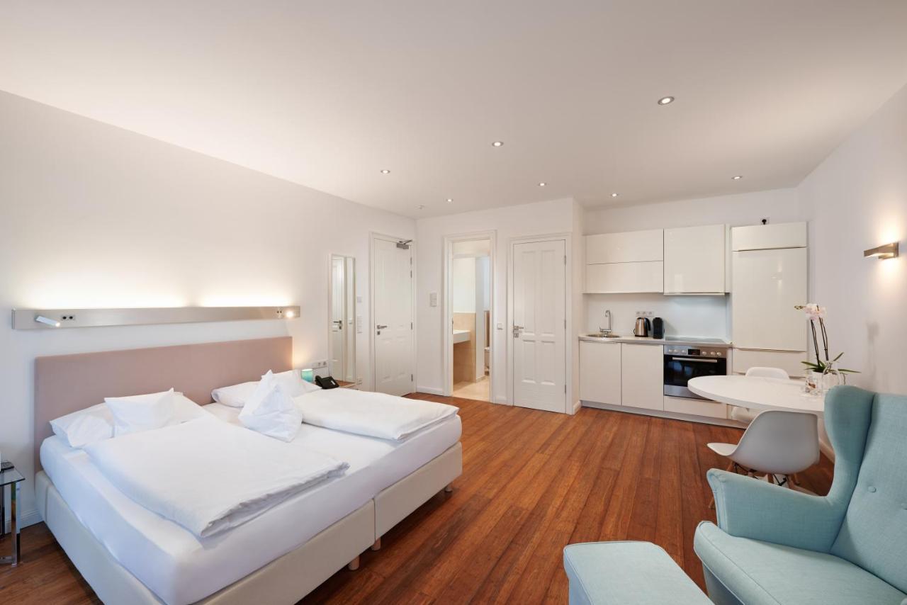 35Qm Deluxe Apartment Suites Im Stil Design Hotel Vosteen Naehe Der Kaiserburg ニュルンベルク エクステリア 写真