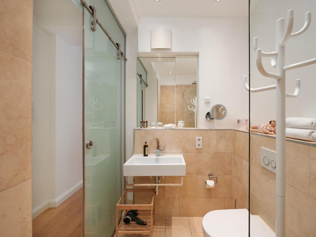 35Qm Deluxe Apartment Suites Im Stil Design Hotel Vosteen Naehe Der Kaiserburg ニュルンベルク エクステリア 写真